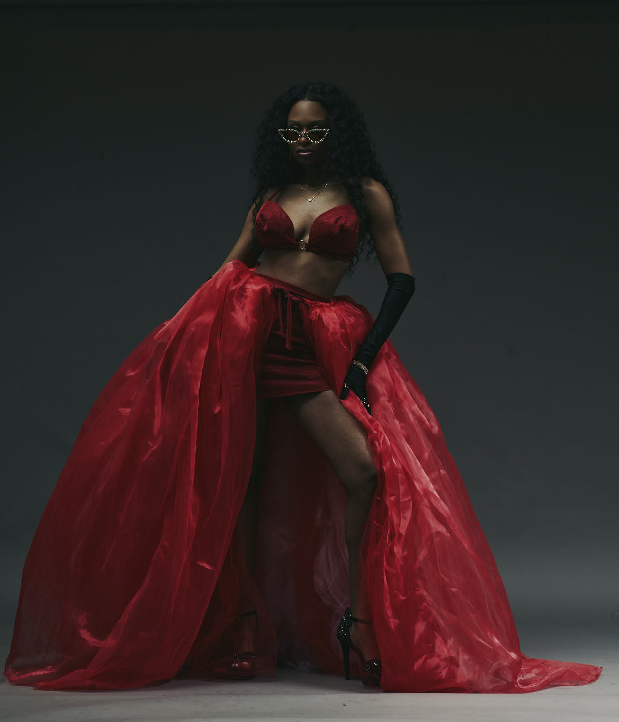 Holly Flame 3-Piece